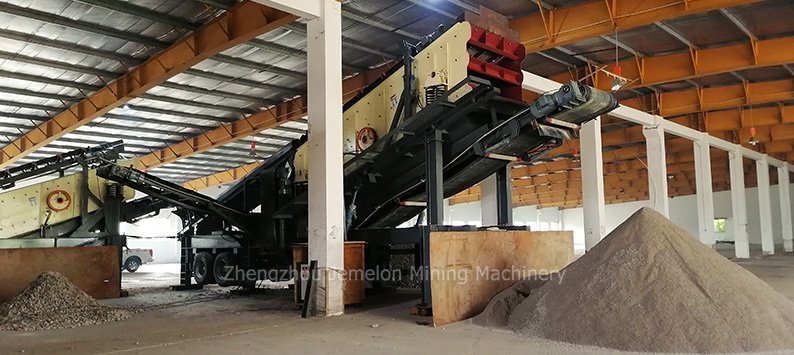 Mobile Screening Plant